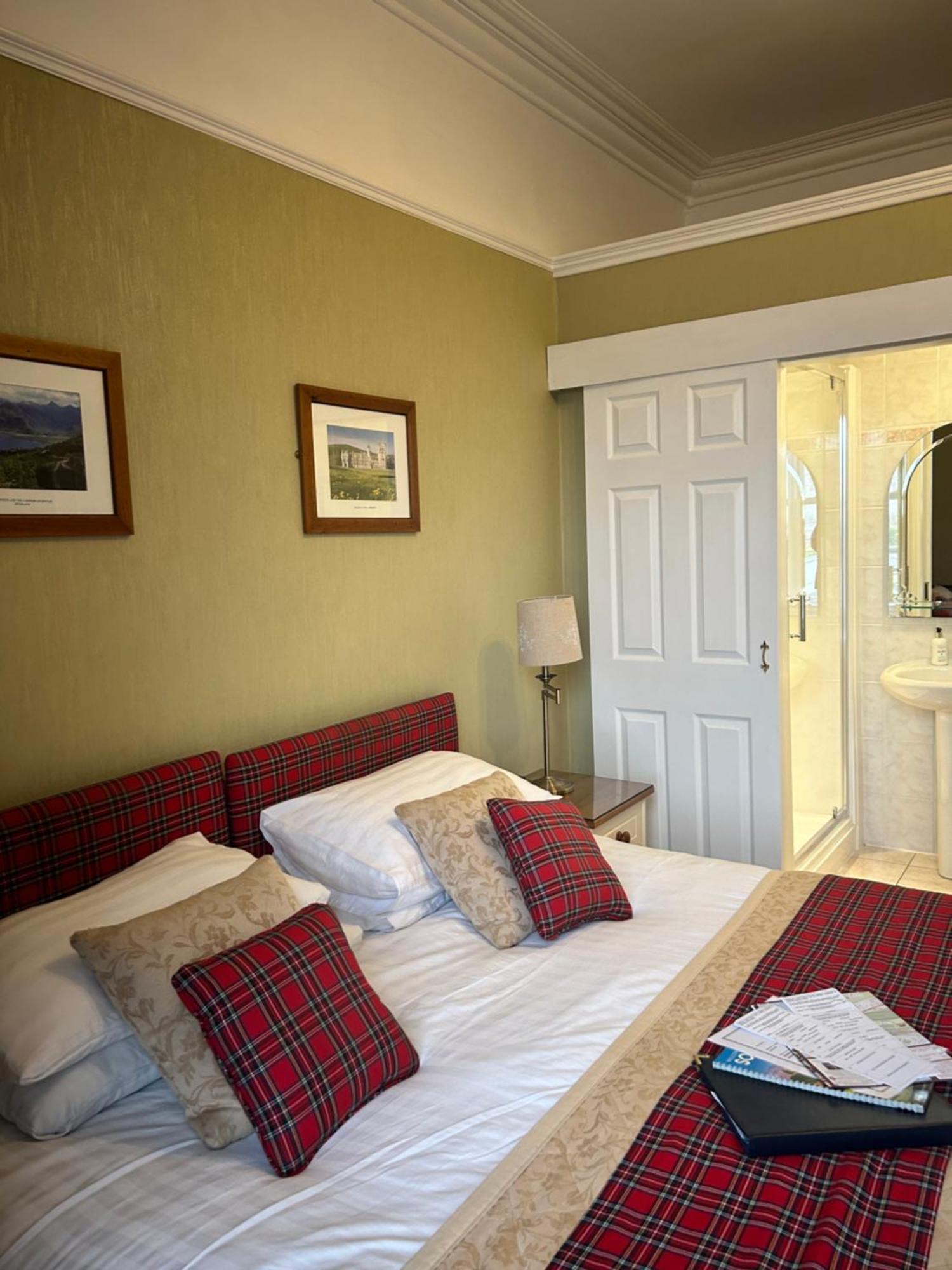 Daviot Guest House Ayr Exterior photo